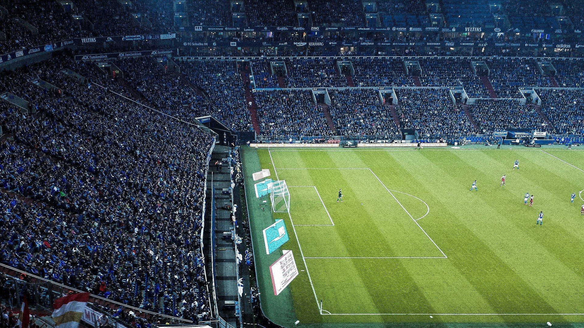 归化球员助力国家队崛起 国际赛场表现引热议