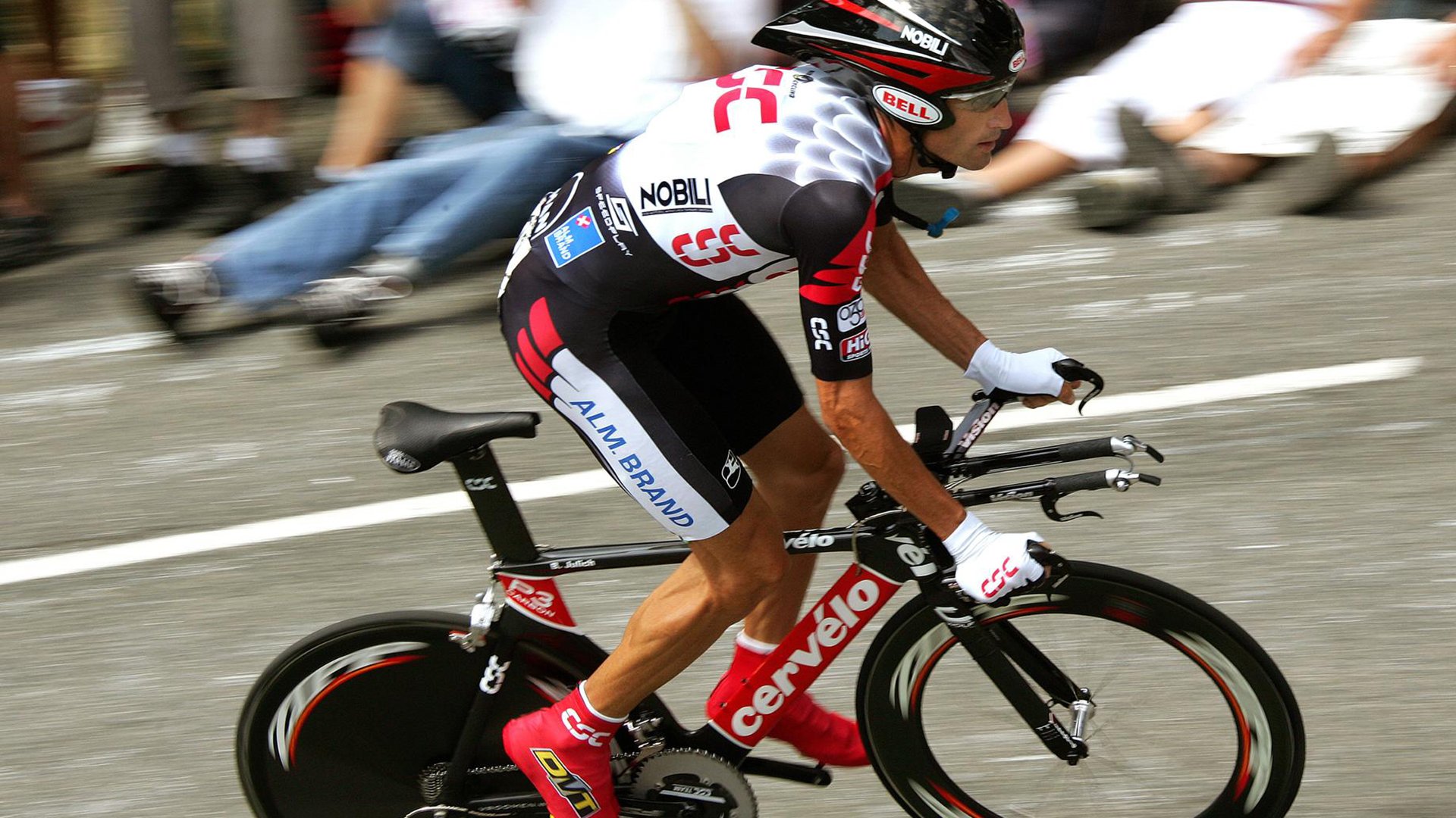 国际田联加强兴奋剂检测力度，多名运动员面临严厉处罚